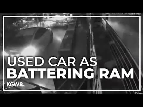 Smoke shop chain suffers 2 smash-and-grabs in same night