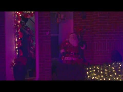 3 sisters left without parents following apparent murder-suicide Christmas night, Houston police say