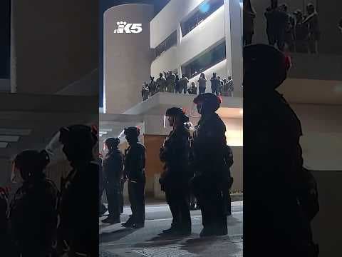 Judge blocks troop deployment to Portland