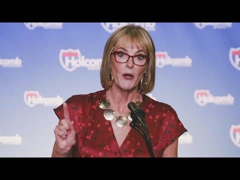 Lt. Governor Suzanne Crouch files to run for governor