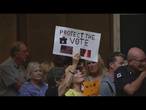 Indiana Democrats hold rally against proposed redistricting