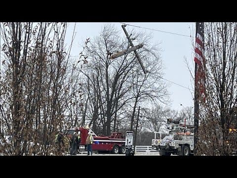 Multiple customers in Delaware County without power after multi-vehicle crash