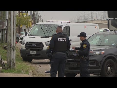 Police investigating deadly hit-and-run crash on Westpark Drive in west Houston, HPD says