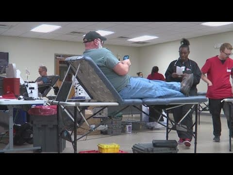 Ross County residents donate blood in honor of deputy seriously injured in shooting