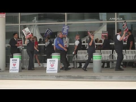 American Airlines reaches agreement with flight attendants
