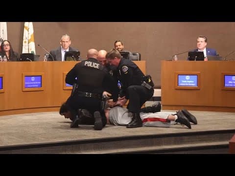 Former NFL punter Chris Kluwe arrested at city council meeting while calling for civil disobedience