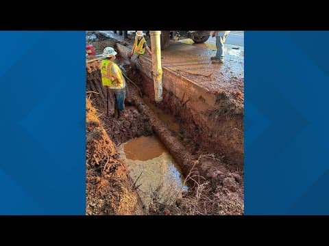 Water main break closes one lane in Alcoa