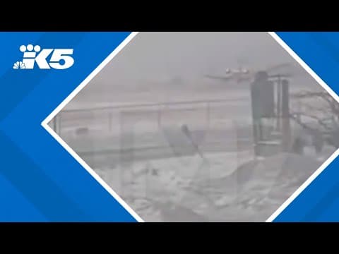 New video shows moment crashed Toronto plane hit the runway