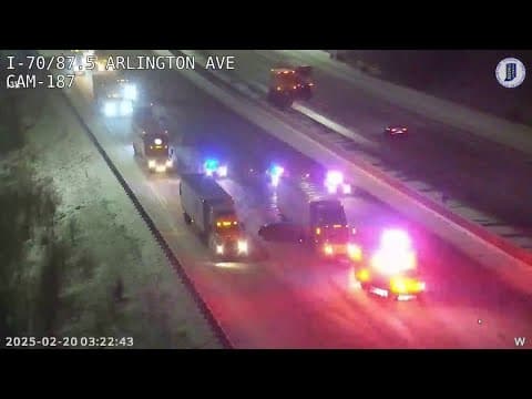 Snow, ice cause major delays to the morning commute across Indianapolis