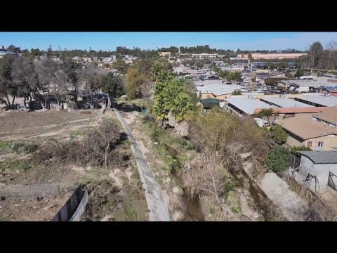 FEMA workers to go door to door in Mountain View to help flood victims