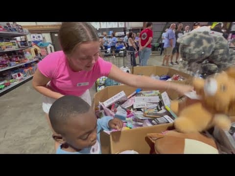Stroud Foundation hosts back to school giveaway