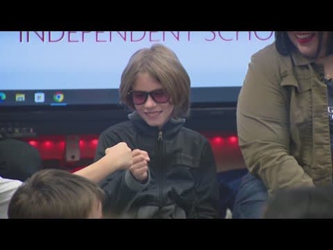 Texas boy gets glasses from 5th grade class after he revealed he was color blind