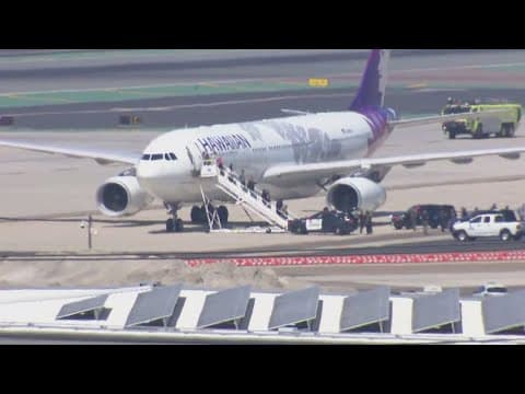 Plane evacuated after bomb threat at airport in San Diego