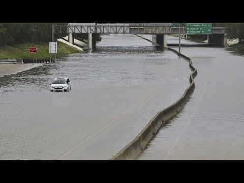 Texas Senate committee looks at Centerpoint Energy response to Hurricane Beryl