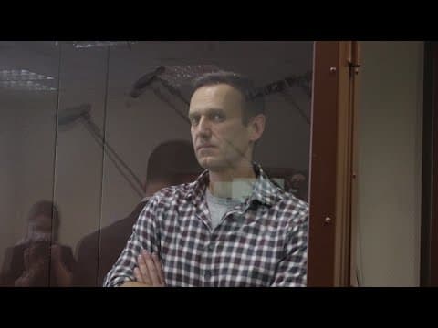 Alexei Navalny, vocal critic of Putin jailed in Russia, dies at 47