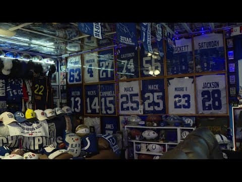 'Colts Caveman' shows off memorabilia collection ahead of season opener