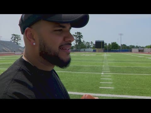 Former star quarterback whose career ended early due to injury finds new purpose as a pastor