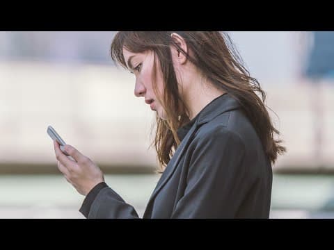 How to stop receiving political text messages