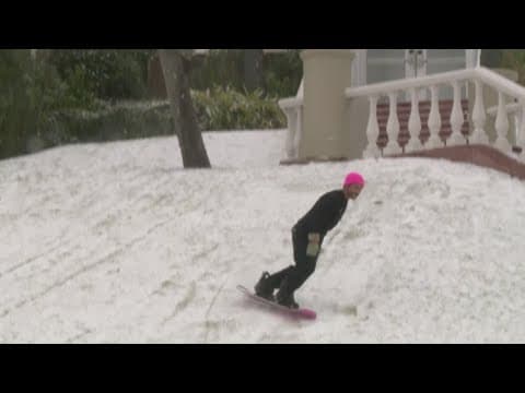 KHOU 11 Team Coverage: Houstonians spend snow day sledding as another hard freeze is in the forecast