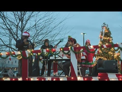 Franklinton neighborhood has night of Christmas carols