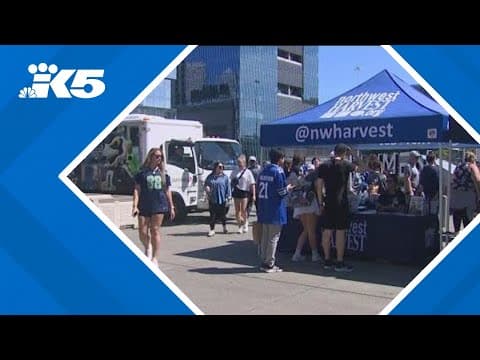 Thank you to those who donated to Home Team Summer at Seahawks Football Fest!