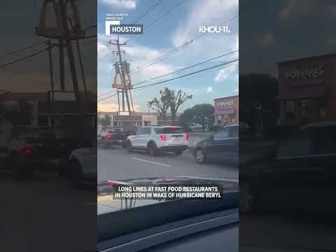 Long lines at Houston fast food restaurants in wake of Hurricane Beryl #shorts #short