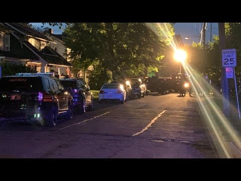 Police looking for suspect after domestic violence allegations, barricade situation in Marion