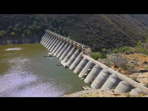 The plan to repair Lake Hodges Dam faces another setback as more cracks were found in the 104-year-o