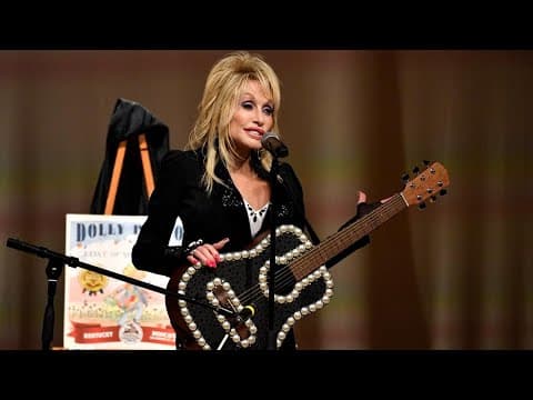 Dolly Parton getting an exhibit at the Country Music Hall of Fame and Museum