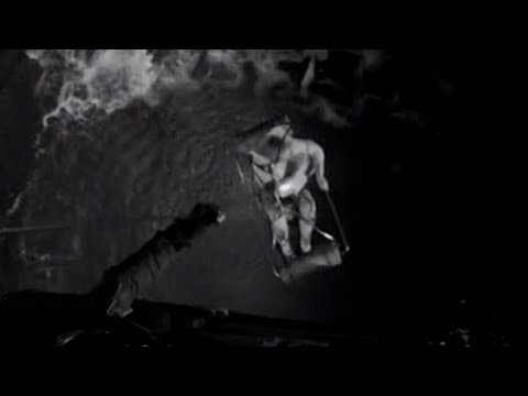 Video shows US Coast Guard rescue boaters stranded on jetty near Galveston