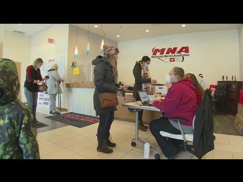 Minnesota nurses vote to authorize strike