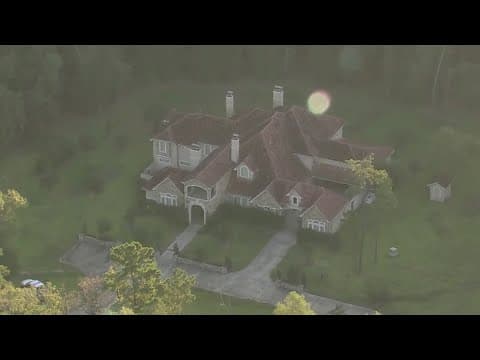 Mother accused of trying to drown 3 children in Liberty County, sheriff's office says