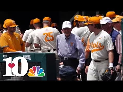 98-year-old former Vols baseball player celebrates team's national title