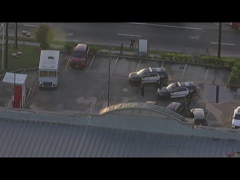 Houston police: Shots fired during armored truck robbery