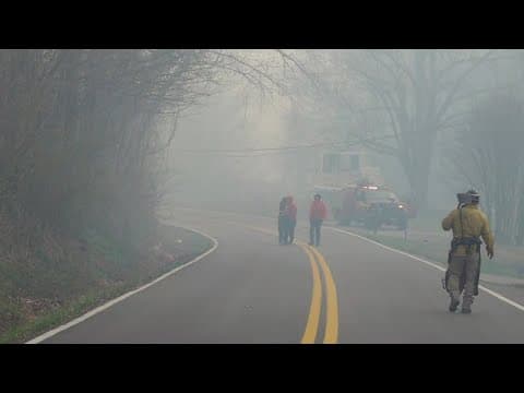 Tellico Plains brush fire doubled to 100 acres, 70 homes evacuated