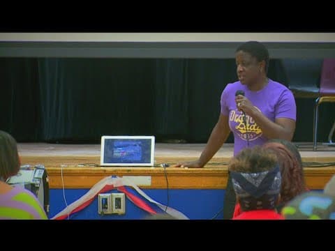 Merryl Tengesdal, world’s first and only Black woman U-2 pilot, visits St. Paul students