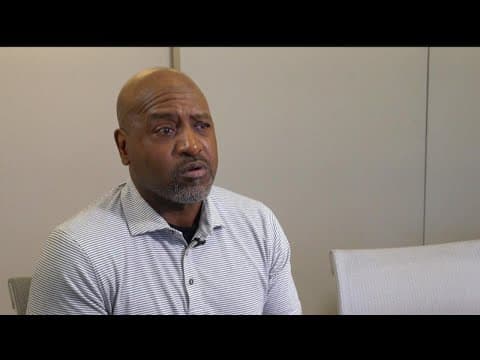 Local radio host thanks Bill Russell for his life 'beyond basketball'