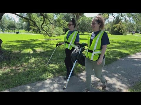 Volunteers celebrate 'Earth Day' with City Park cleanup