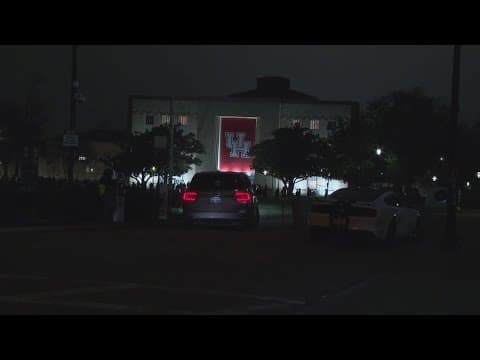 UH students worried about their safety with a sex assault suspect on the loose