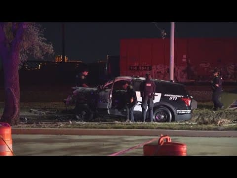 Houston police officer suffers minor injuries after crashing in city's East End
