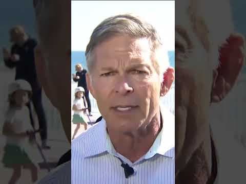 Speed boat smuggling migrants lands on beach, leaders call for federal border enforcement