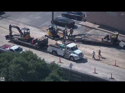 Gas line hit in North Texas, prompting evacuations