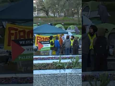 Student protestors remain at University of Minnesota encampment in support of Palestine