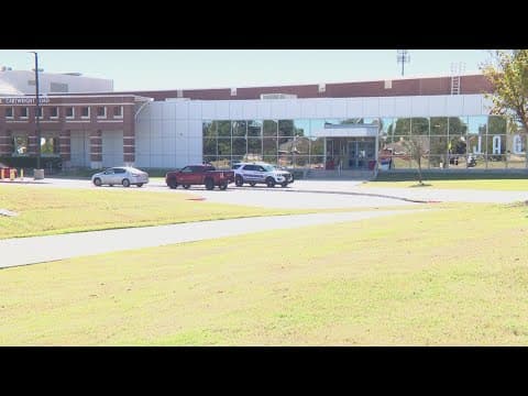 Student lets an assault suspect into Texas high school