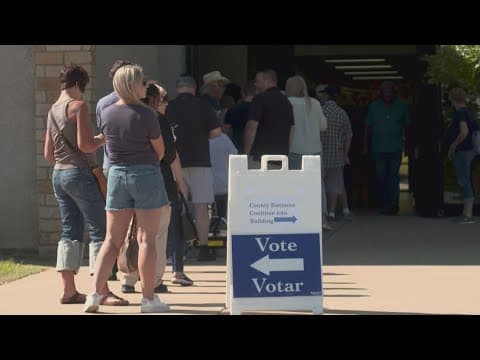 Dallas County residents get out to vote early, emphasizing importance of this election