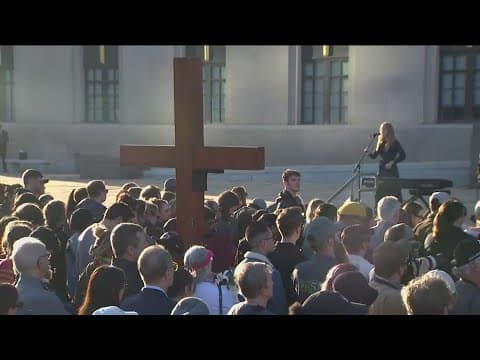 Vigil honors the 6 victims of Nashville school shooting