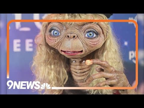 Heidi Klum dresses up as E.T. this Halloween