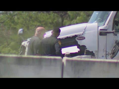 Breaking: 2 killed, 21 injured in wreck between shuttle bus and 18-wheeler in San Antonio