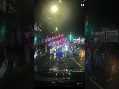 Crowd interferes police response to illegal street racing in Seattle’s Capitol Hill #king5 #seattle