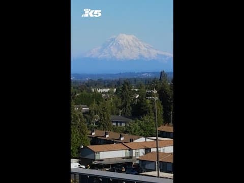 Mount Rainier basks in October sun